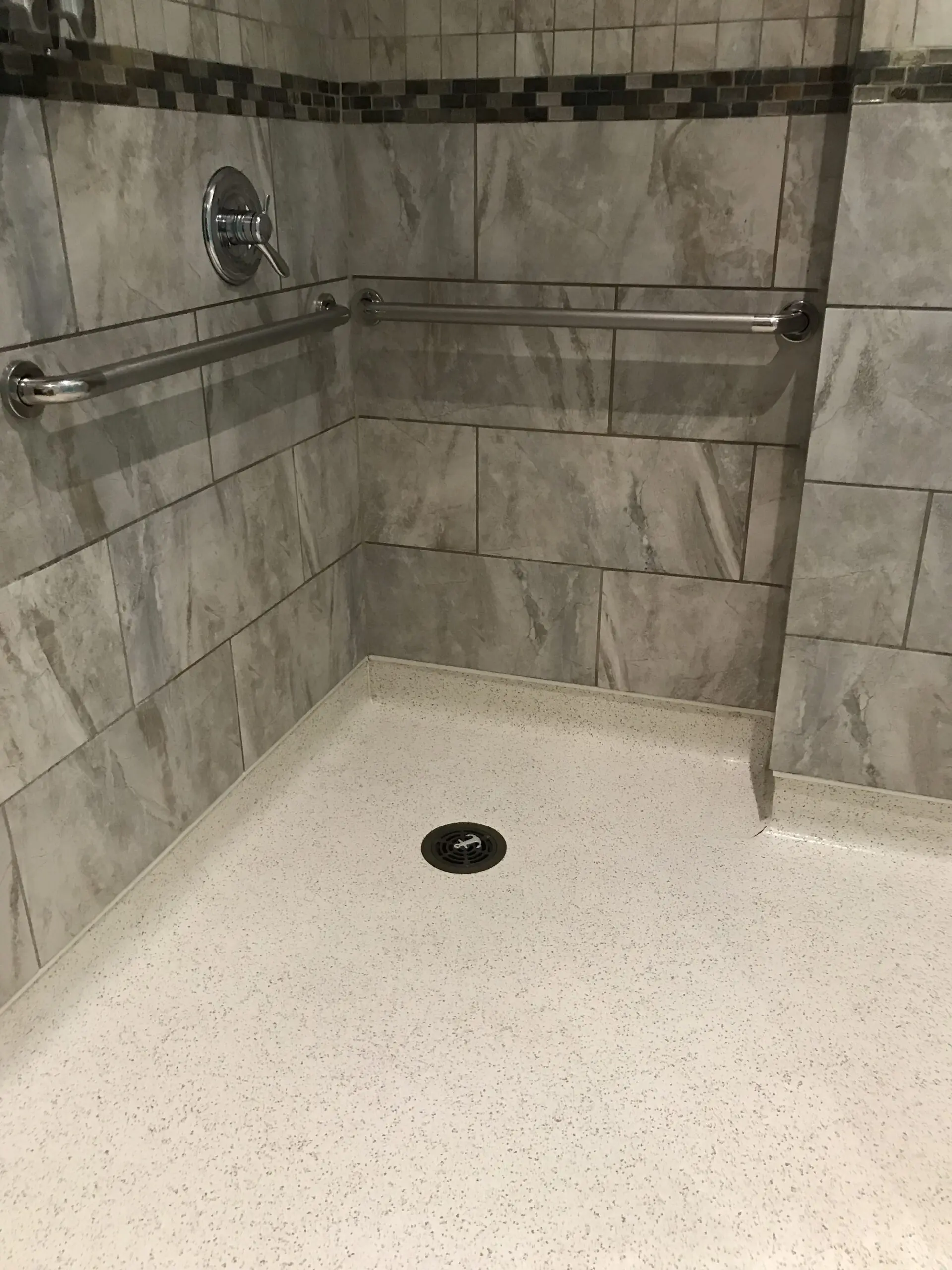 H2o H2Oasis Float Center - Altro Aquarius safety floor